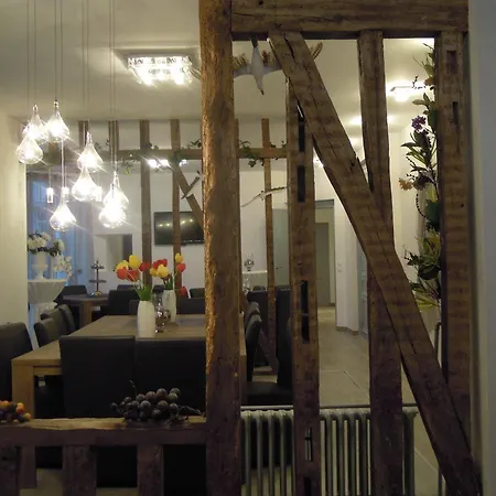 La Demeure D'eirene Bed & Breakfast 2*